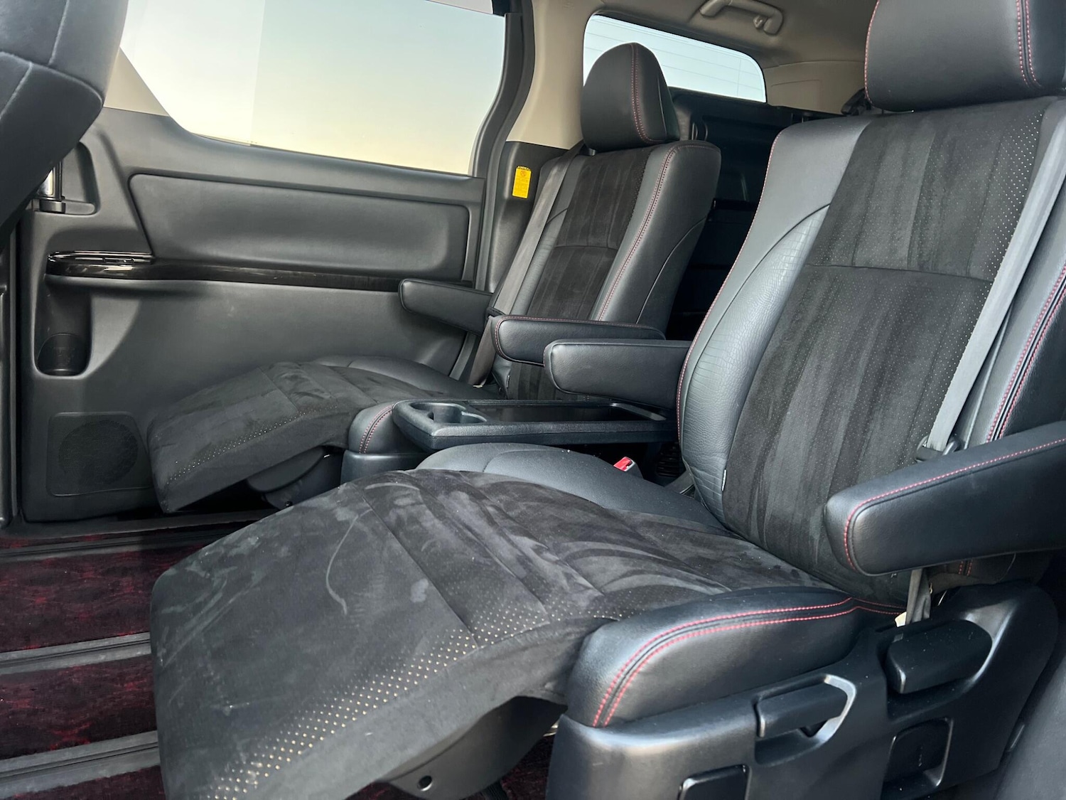 Used Toyota Vellfire 2023 for sale - 76839588: Photo 19