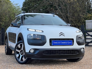 2015 (15) - 1.2 PureTech [82] Flair 5dr