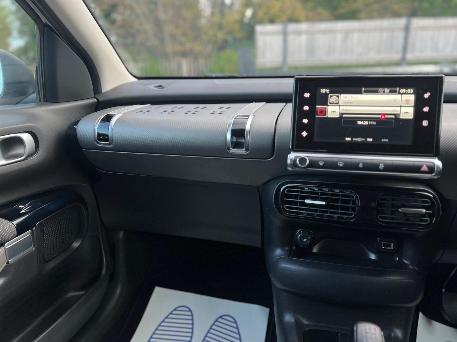 Used Citroen C4 Cactus 2015 for sale - 76825158: Photo 25