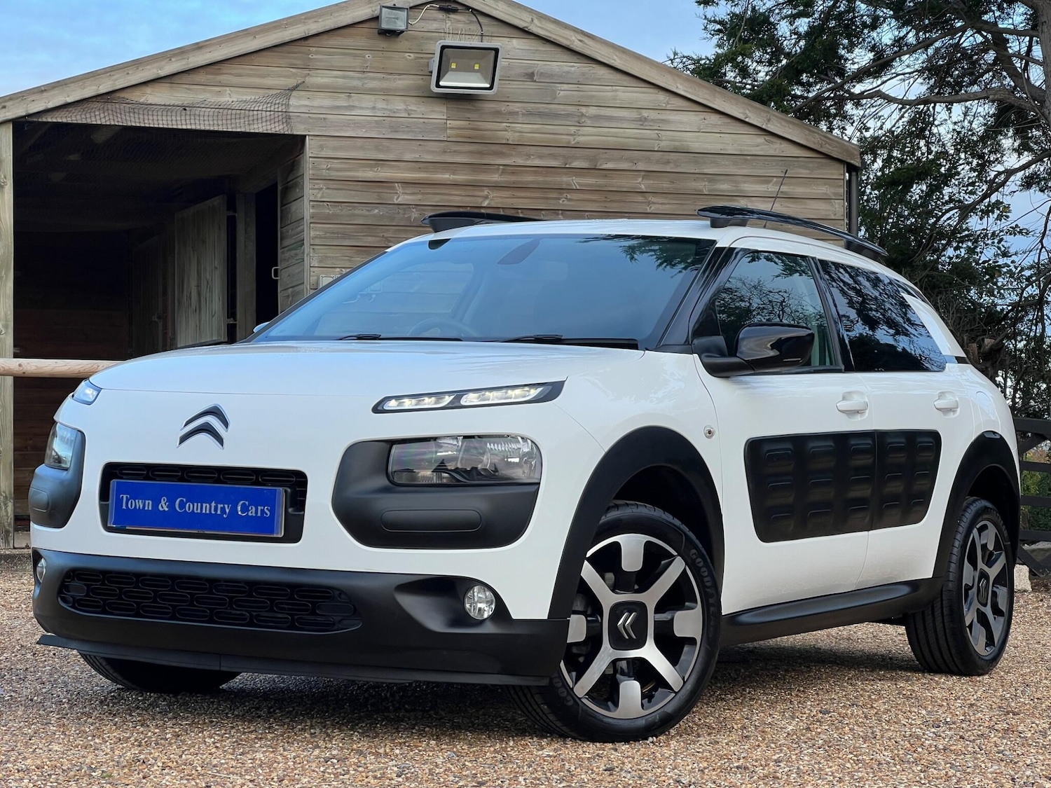 Used Citroen C4 Cactus 2015 for sale - 76825158: Photo 8