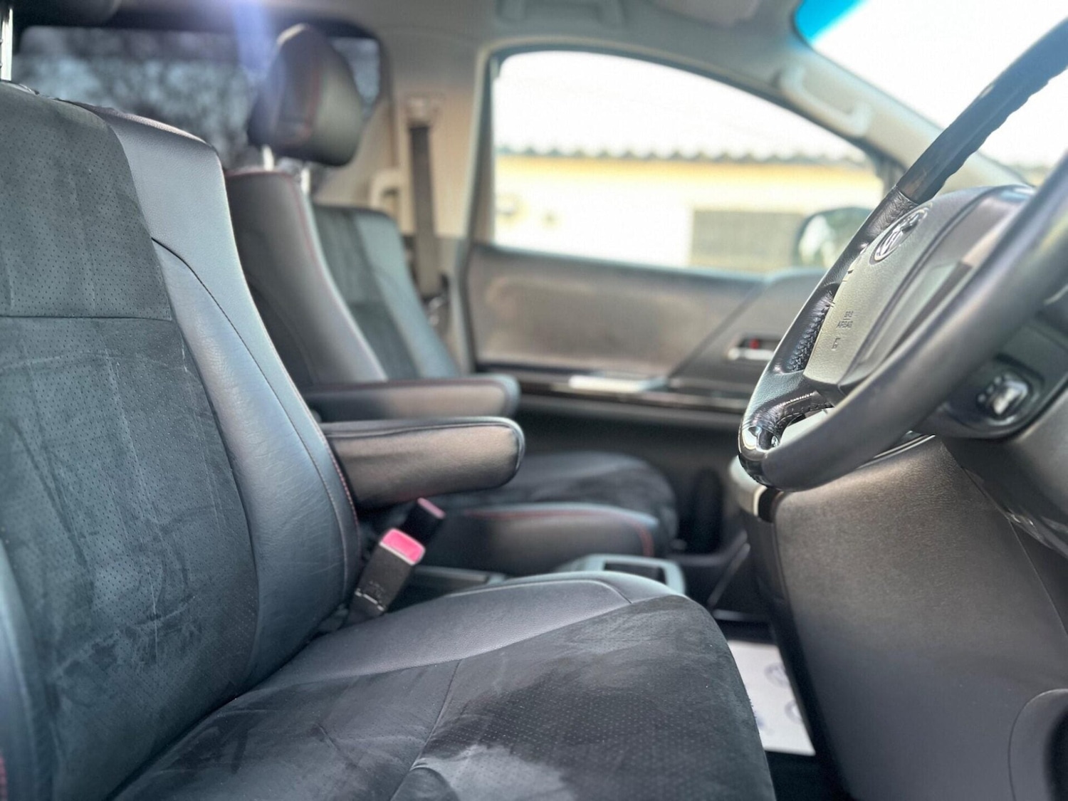 Used Toyota Vellfire 2023 for sale - 77515462: Photo 16