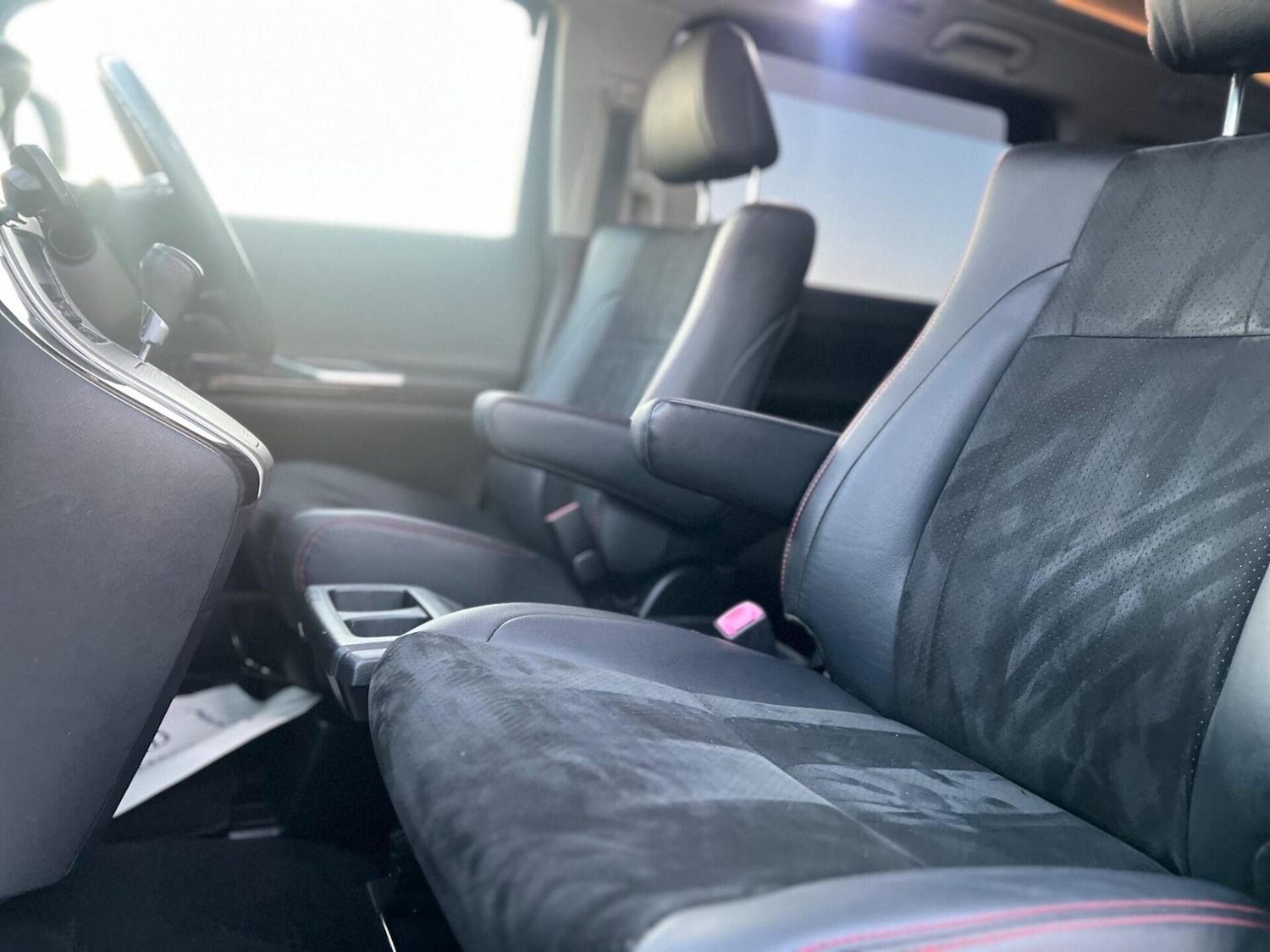 Used Toyota Vellfire 2023 for sale - 77515462: Photo 17