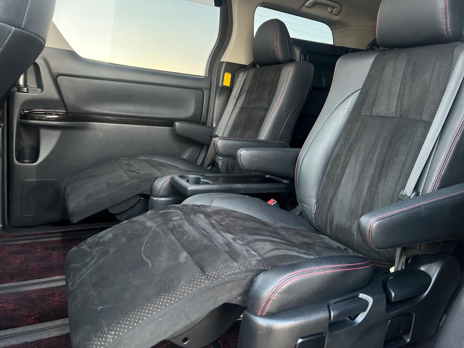 Used Toyota Vellfire 2023 for sale - 77515462: Photo 19