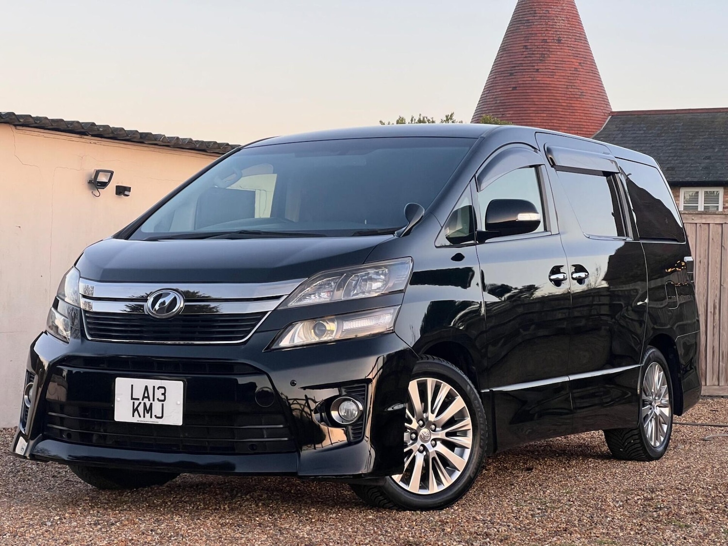 Used Toyota Vellfire 2023 for sale - 77515462: Photo 9