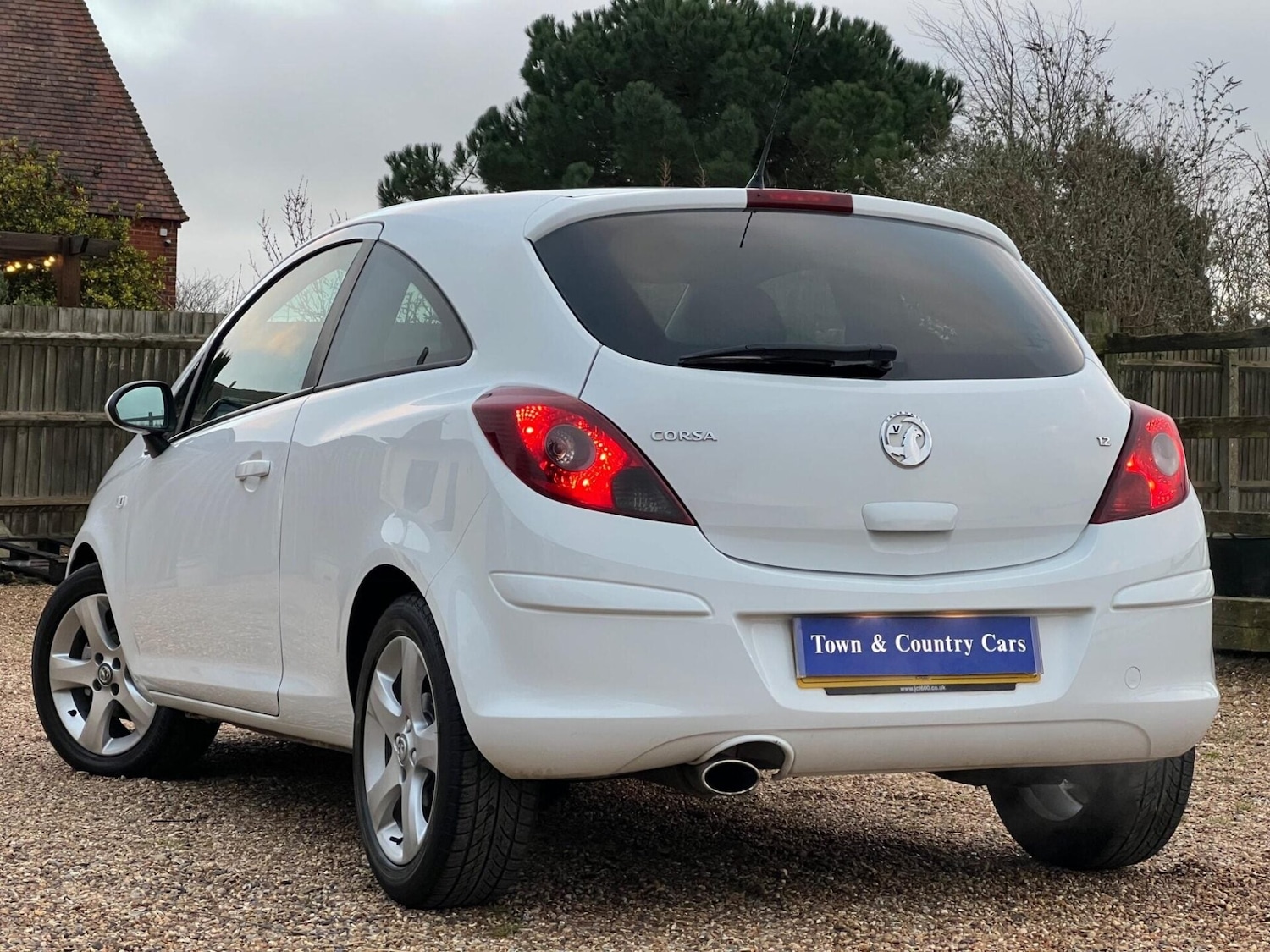 Used Vauxhall Corsa 2012 for sale - 77515463: Photo 6