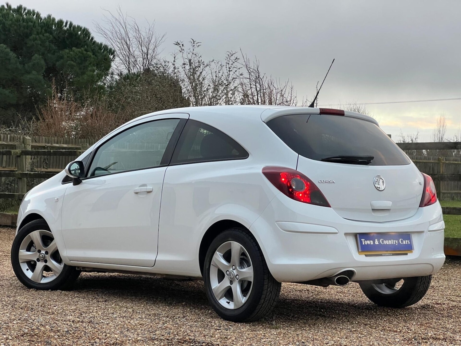 Used Vauxhall Corsa 2012 for sale - 77515463: Photo 7