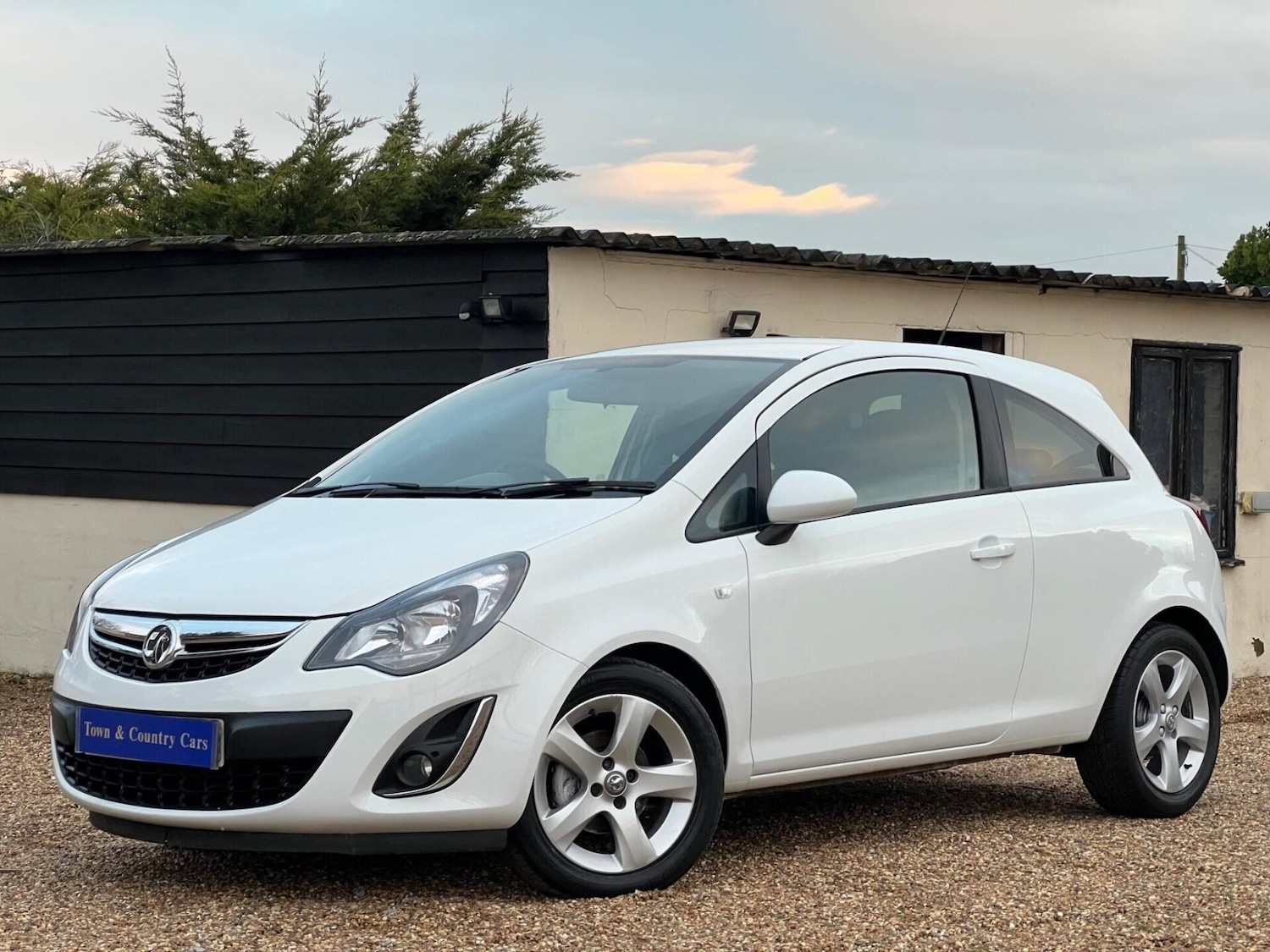 Used Vauxhall Corsa 2012 for sale - 77515463: Photo 8