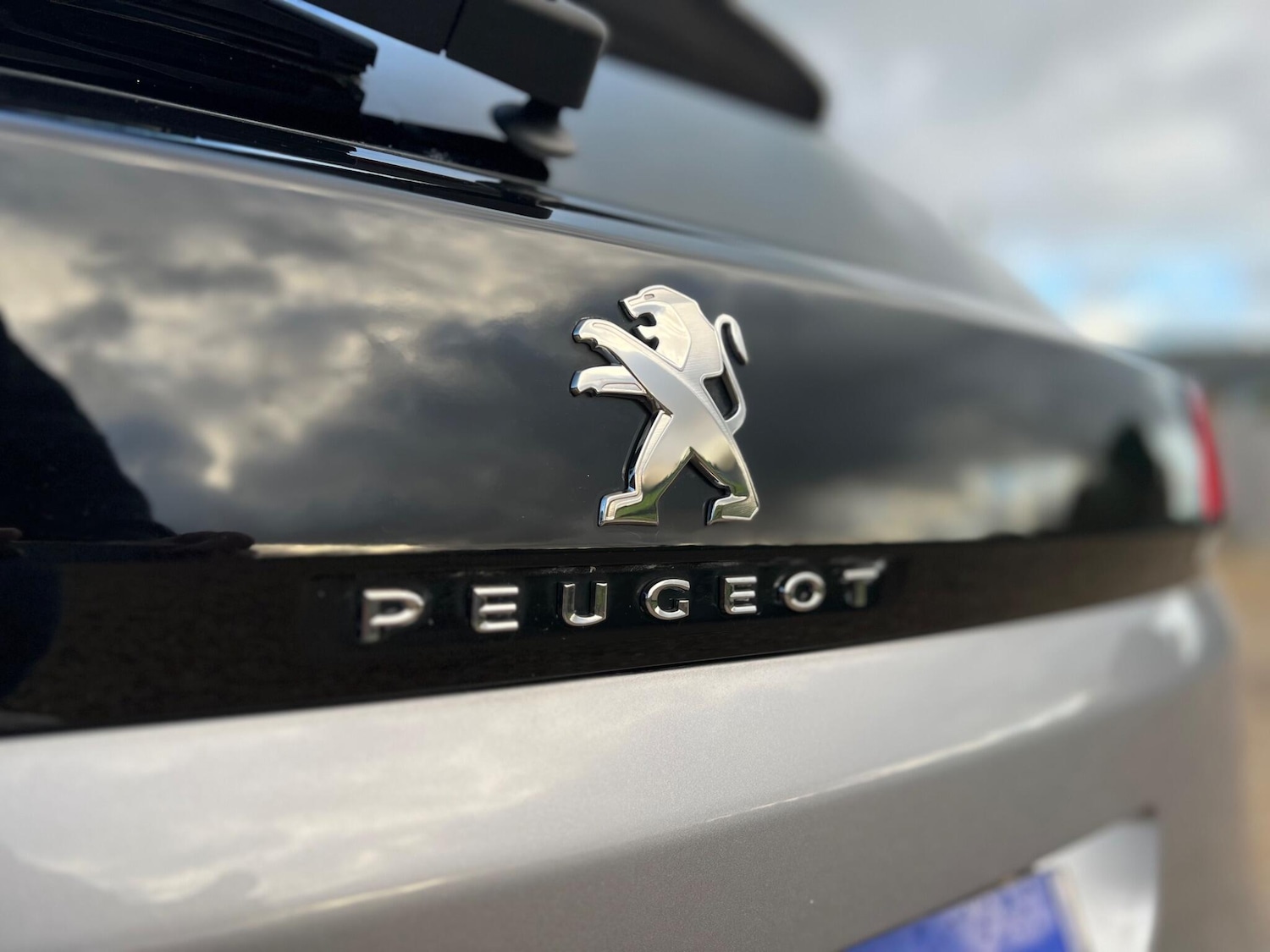 Used Peugeot 3008 2019 for sale - 76691125: Photo 14