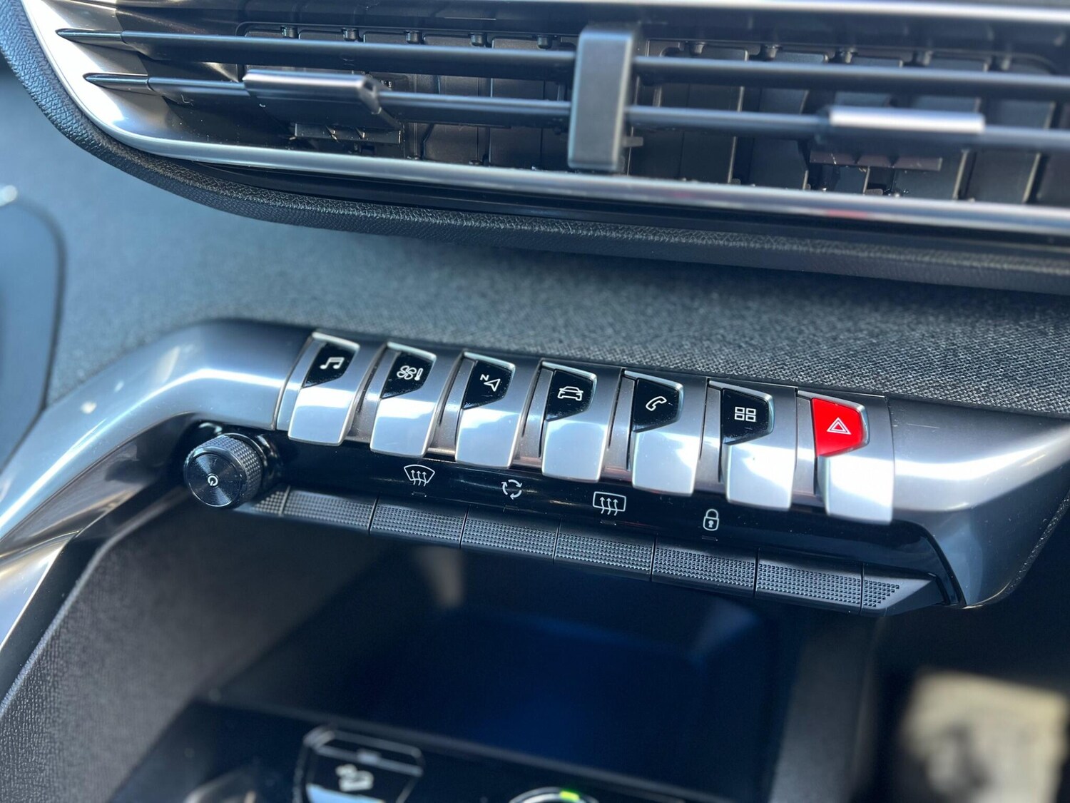 Used Peugeot 3008 2019 for sale - 76691125: Photo 35