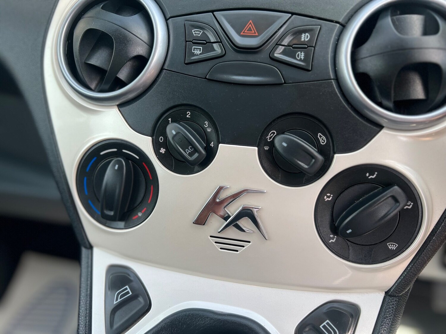 Used Ford Ka 2011 for sale - 78179445: Photo 31