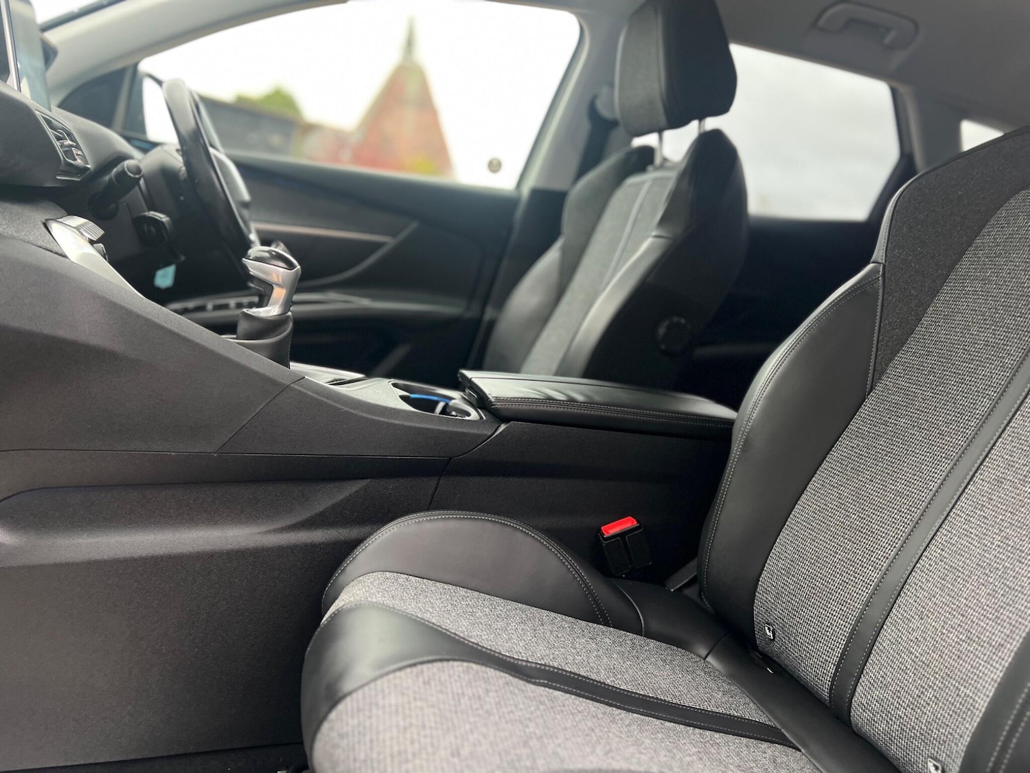 Used Peugeot 3008 2018 for sale - 76823890: Photo 23