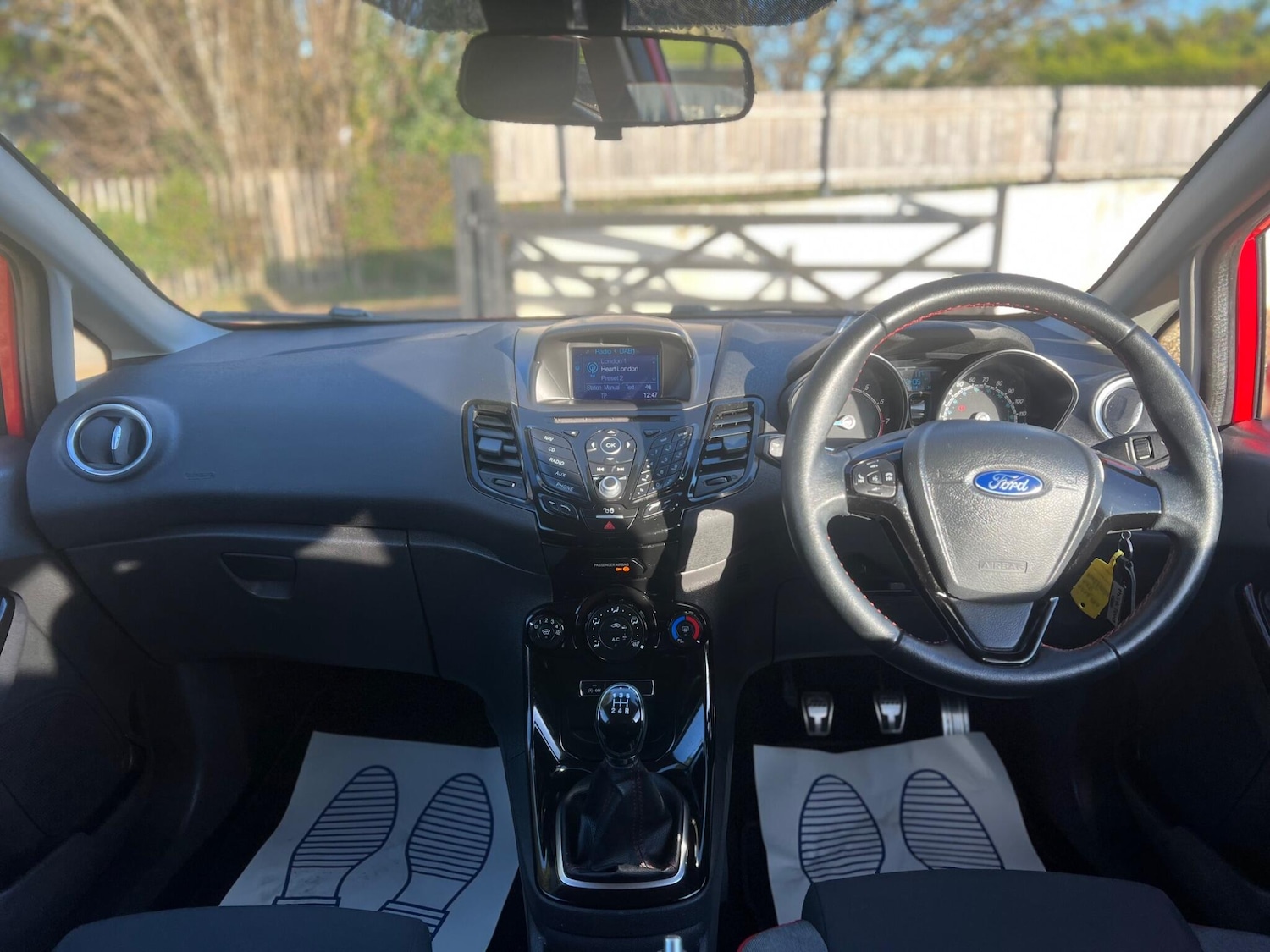 Used Ford Fiesta 2015 for sale - 76975692: Photo 26