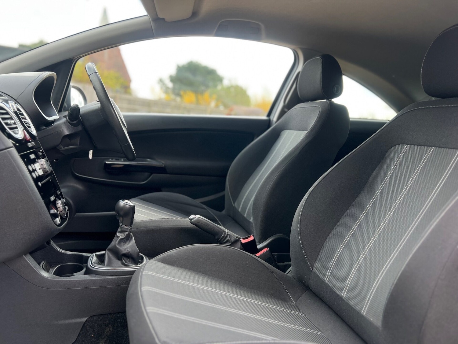 Used Vauxhall Corsa 2012 for sale - 78070109: Photo 25