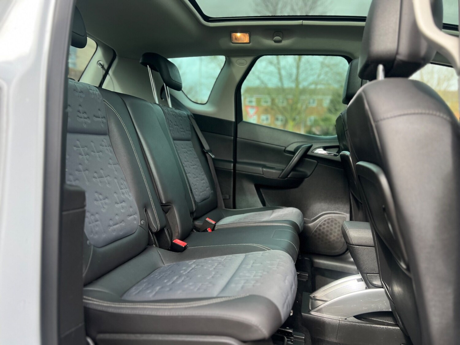 Used Vauxhall Meriva 2011 for sale - 77902666: Photo 21