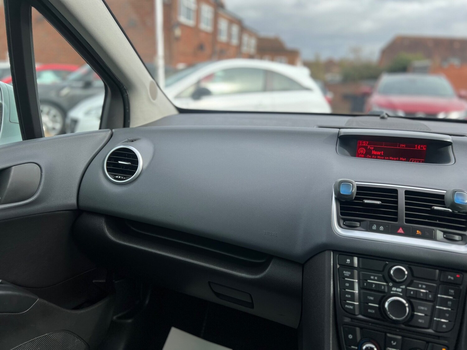 Used Vauxhall Meriva 2011 for sale - 77902666: Photo 24