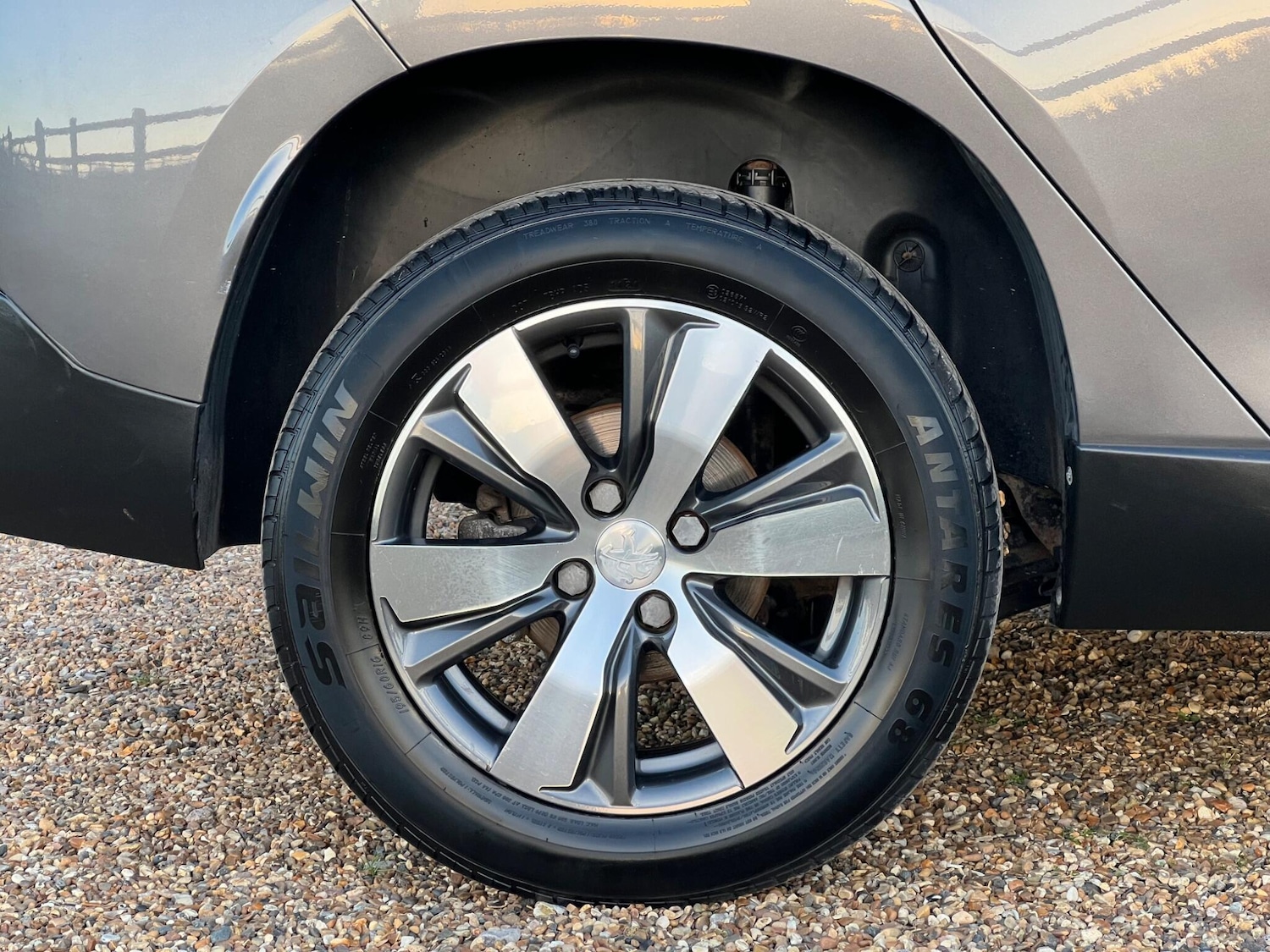 Used Peugeot 2008 2015 for sale - 77103527: Photo 16