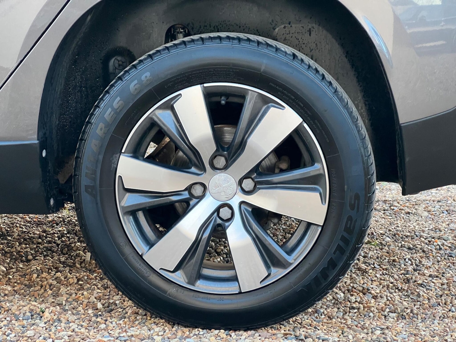 Used Peugeot 2008 2015 for sale - 77103527: Photo 17