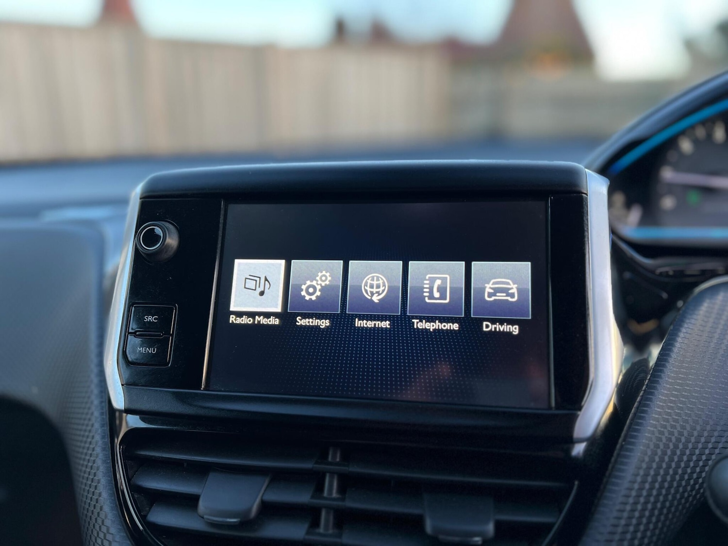 Used Peugeot 2008 2015 for sale - 77103527: Photo 30