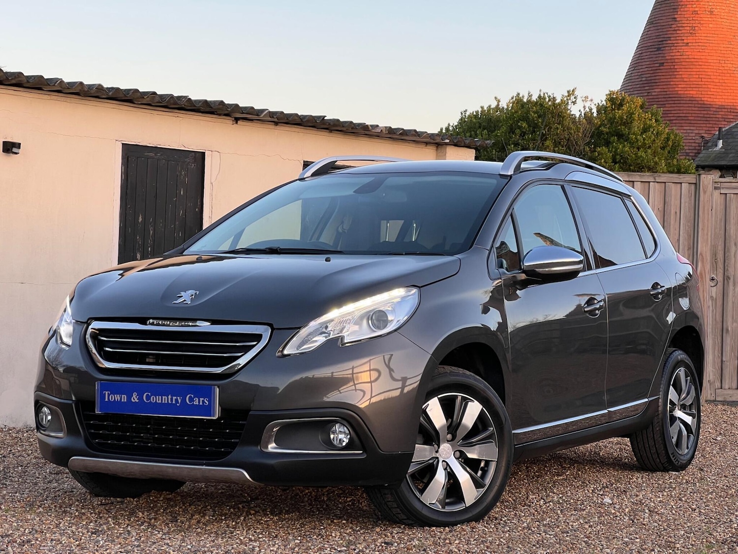Used Peugeot 2008 2015 for sale - 77103527: Photo 9