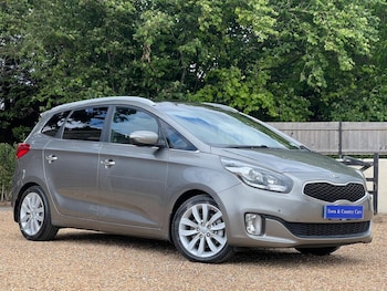 Used Kia Carens 2015 for sale - 78820236: Photo