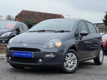 Used Fiat Punto 2014 for sale - 77515452: Photo