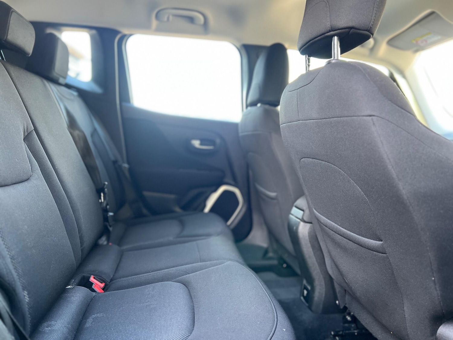 Used Jeep Renegade 2016 for sale - 76691124: Photo 24