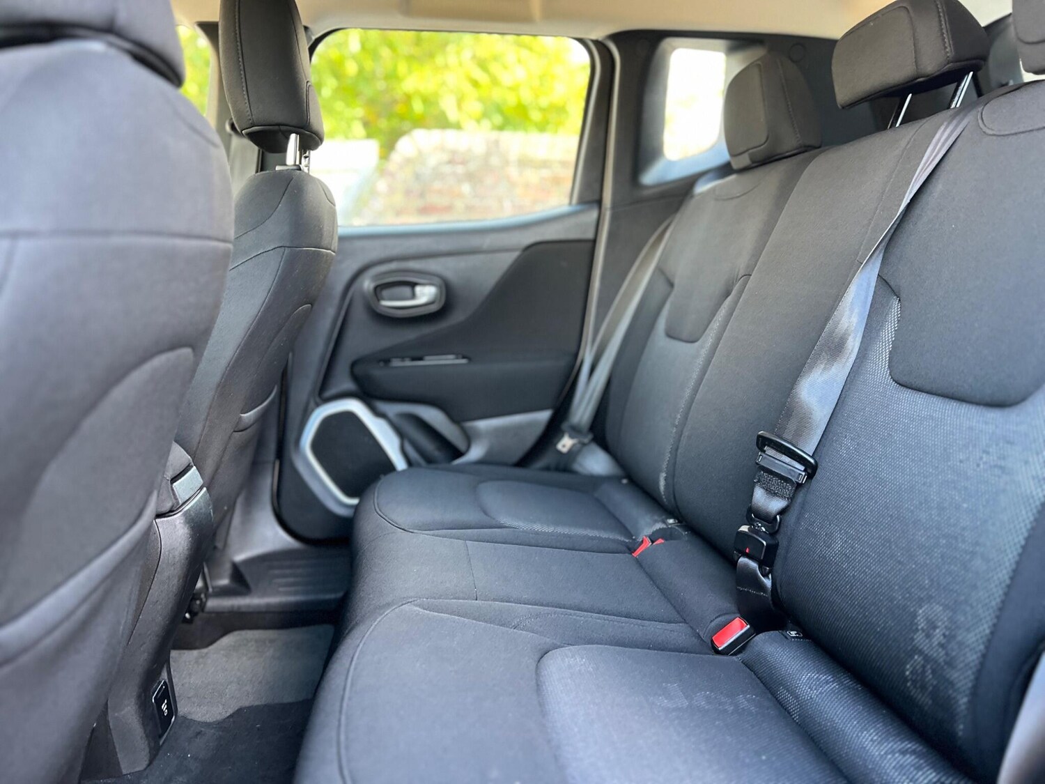 Used Jeep Renegade 2016 for sale - 76691124: Photo 25