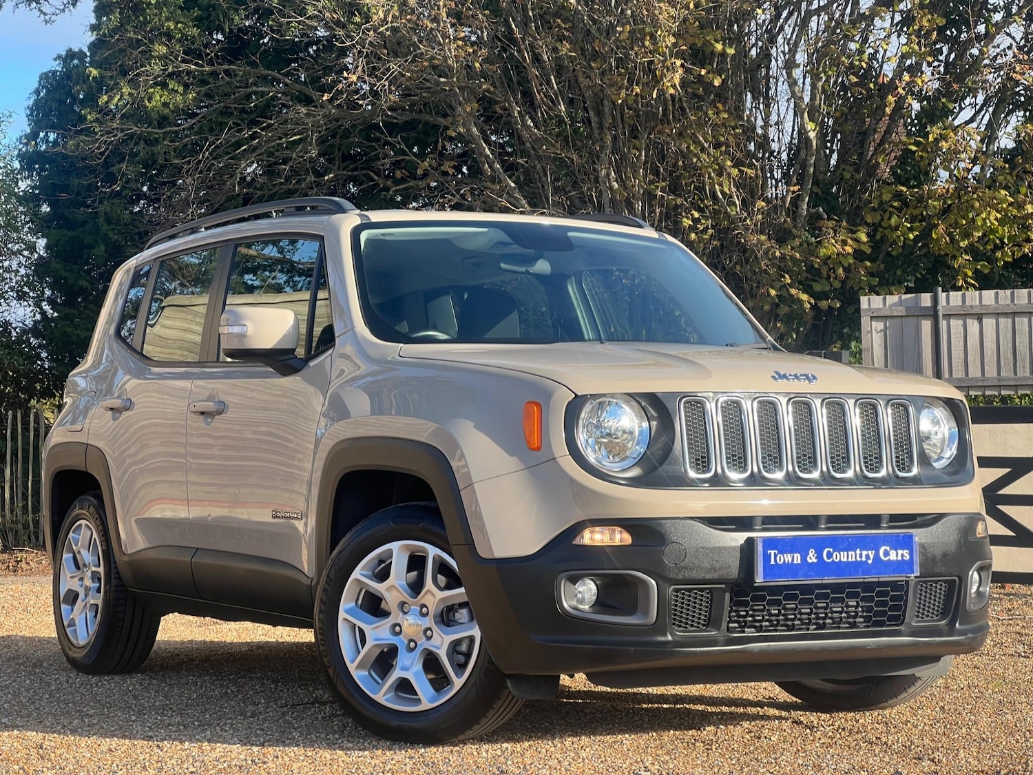 Used Jeep Renegade 2016 for sale - 76691124: Photo 3