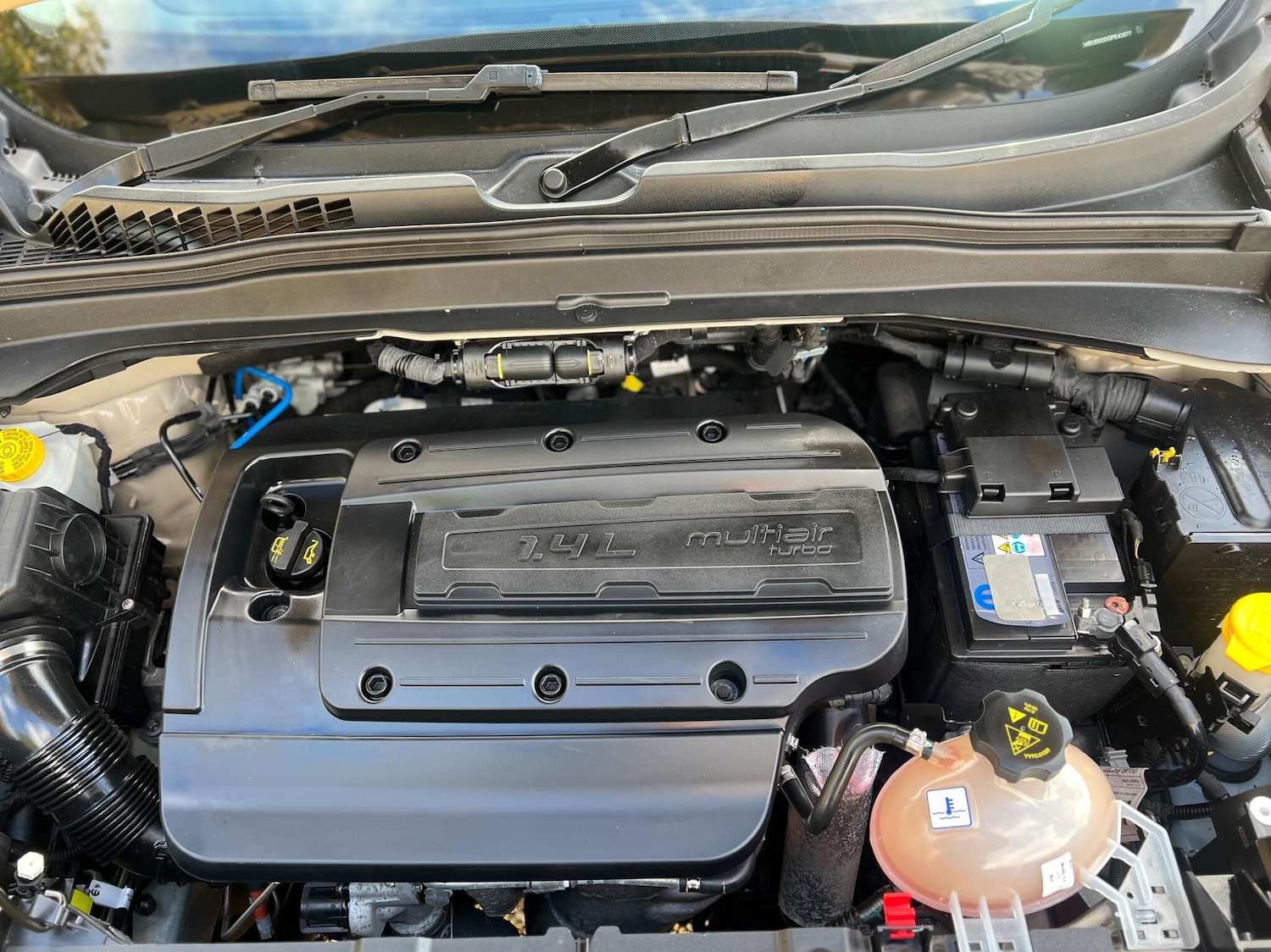 Used Jeep Renegade 2016 for sale - 76691124: Photo 40