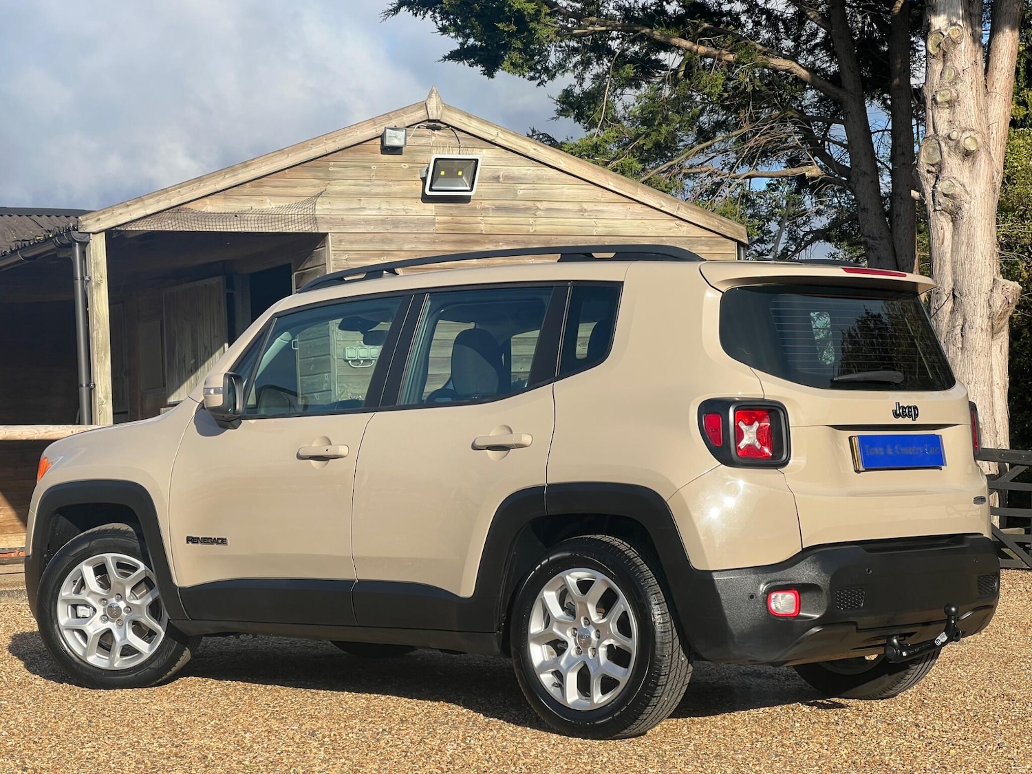 Used Jeep Renegade 2016 for sale - 76691124: Photo 9