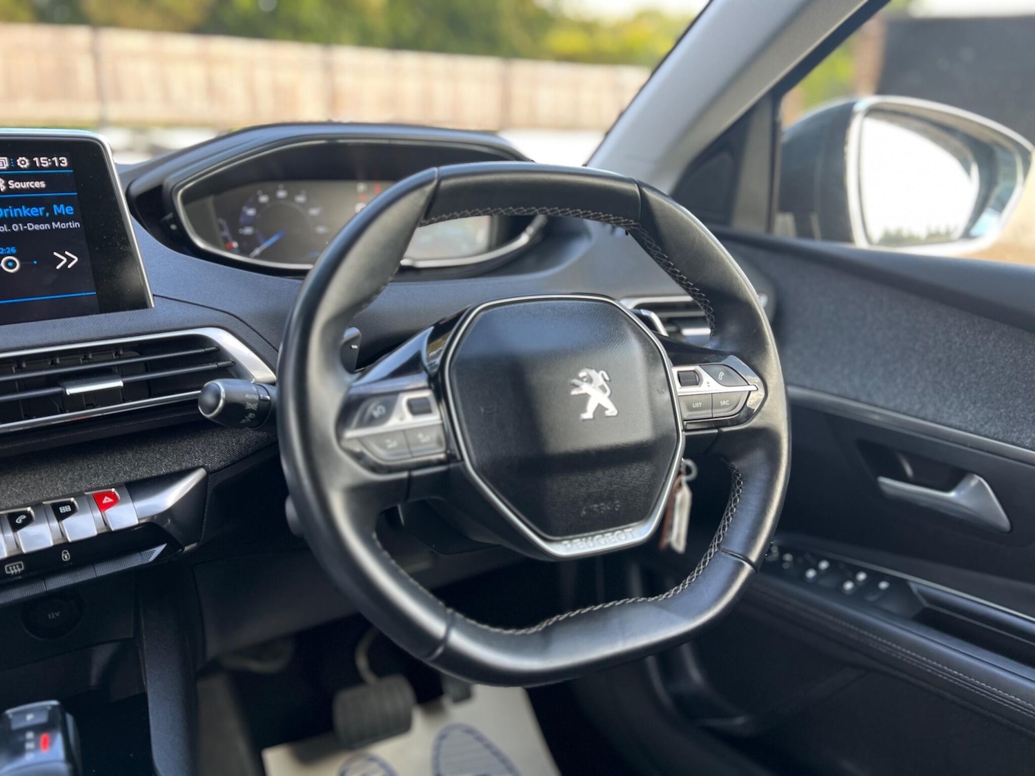 Used Peugeot 3008 2017 for sale - 76824016: Photo 27