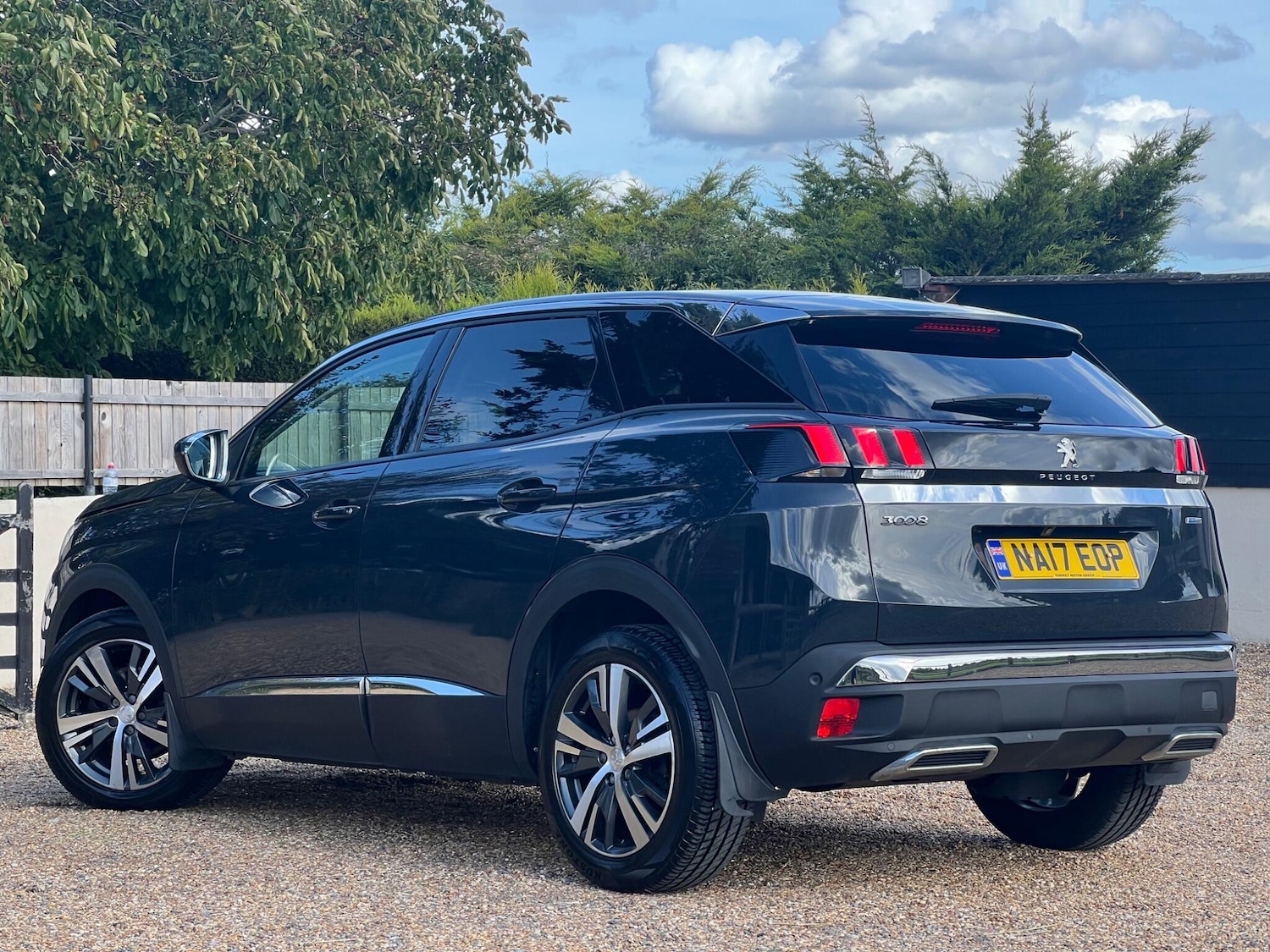 Used Peugeot 3008 2017 for sale - 76824016: Photo 8