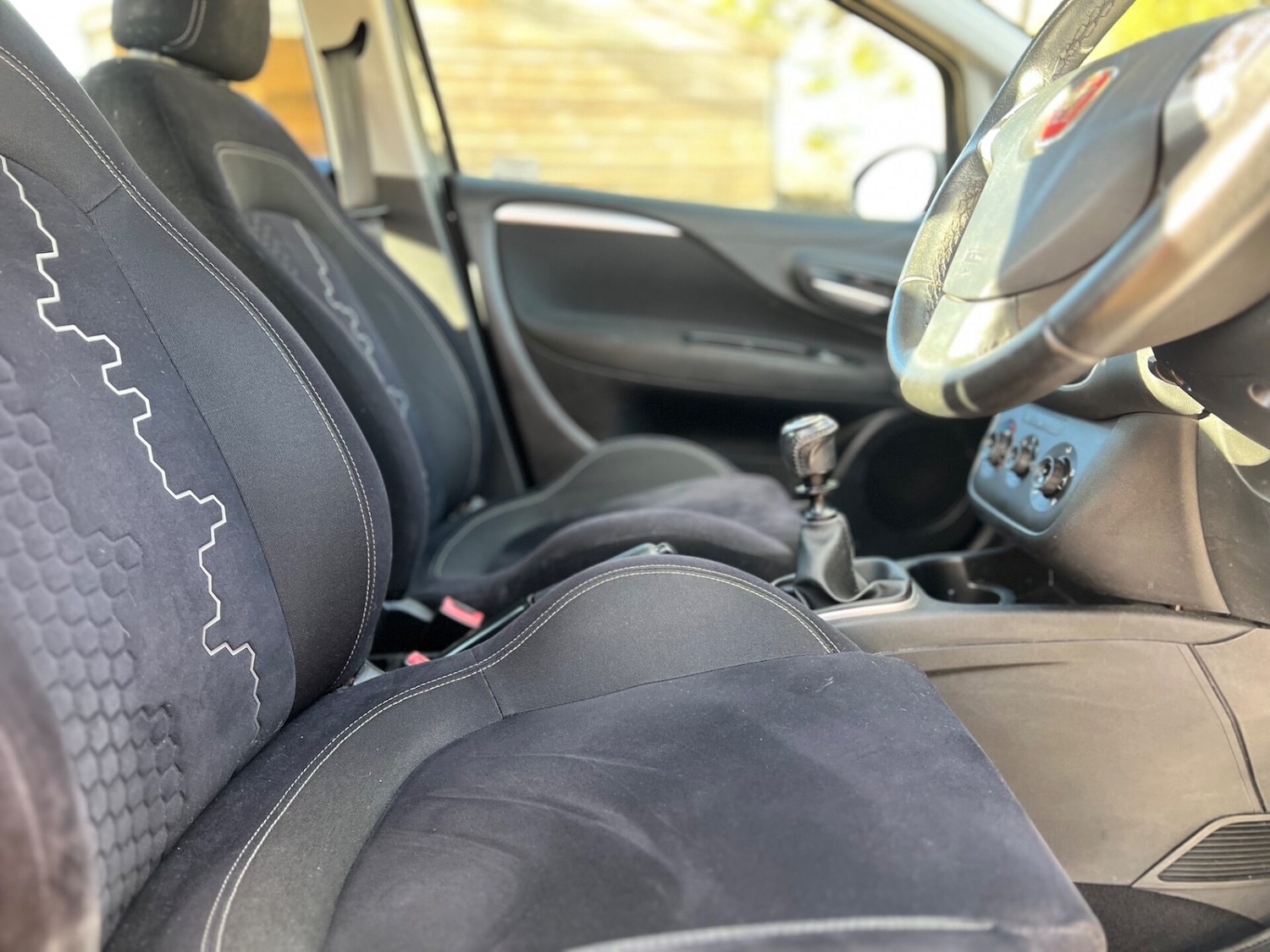 Used Fiat Punto 2014 for sale - 77557349: Photo 16