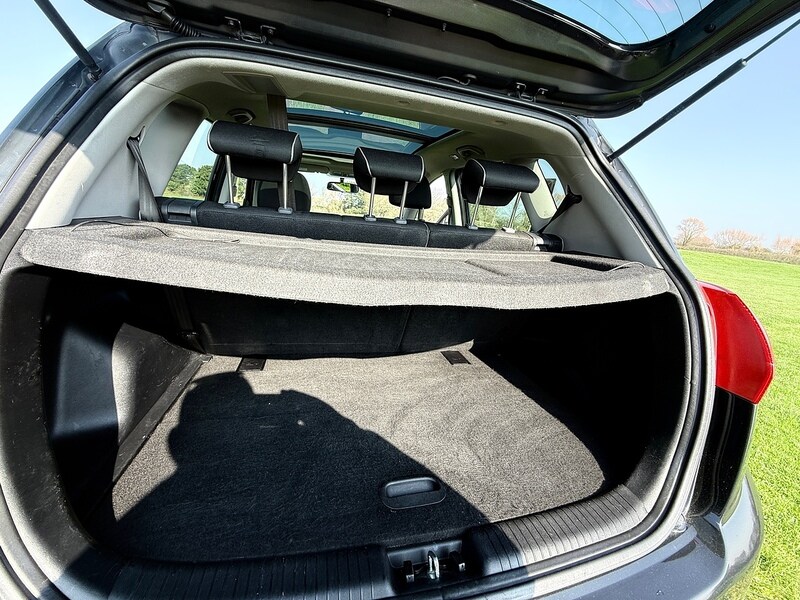 Used Kia Venga 2010 for sale - 77744320: Photo 16