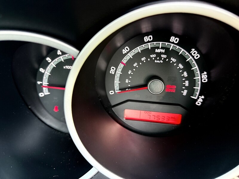 Used Kia Venga 2010 for sale - 77744320: Photo 17