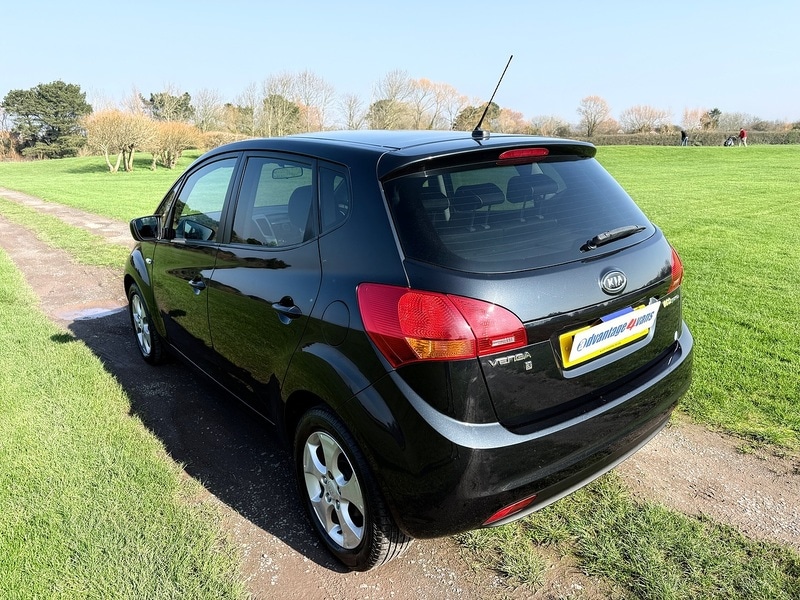 Used Kia Venga 2010 for sale - 77744320: Photo 5