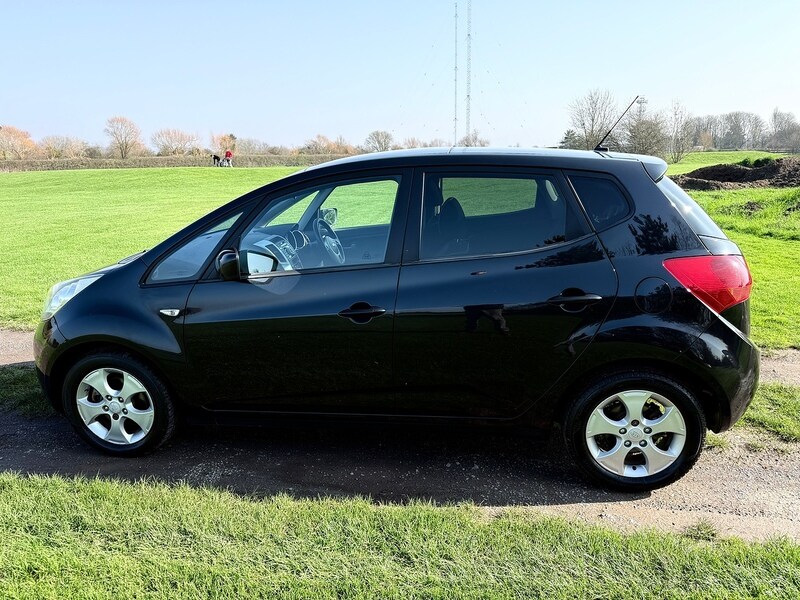 Used Kia Venga 2010 for sale - 77744320: Photo 6