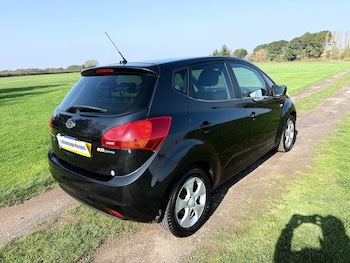 Used Kia Venga 2010 for sale - 78709441: Photo