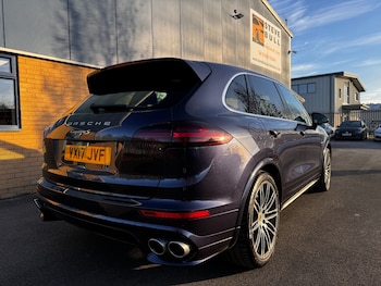 Used Porsche Cayenne 2017 for sale - 72873026: Photo