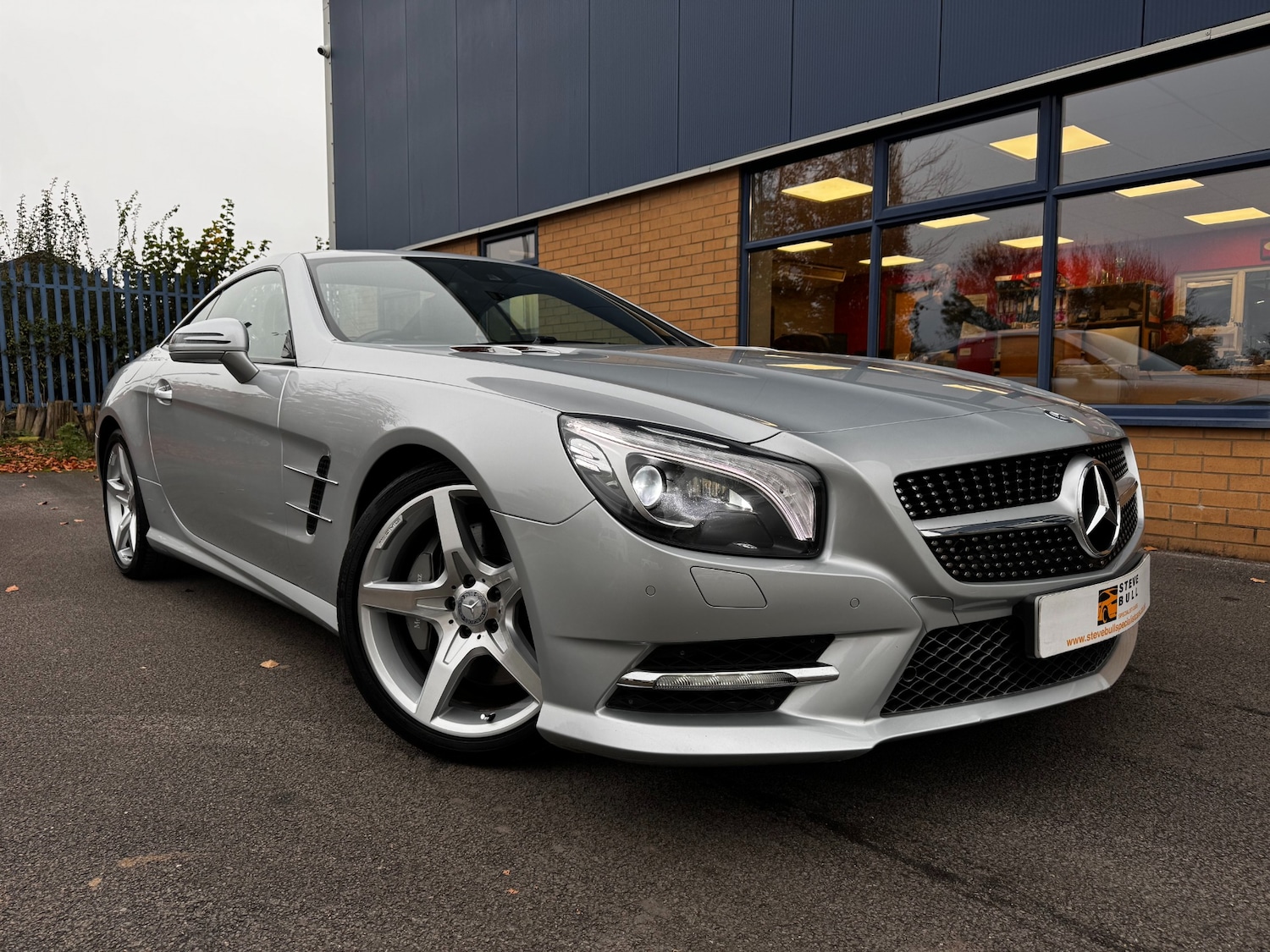 Used Mercedes-Benz SL 2012 for sale - 72776062: Photo 1