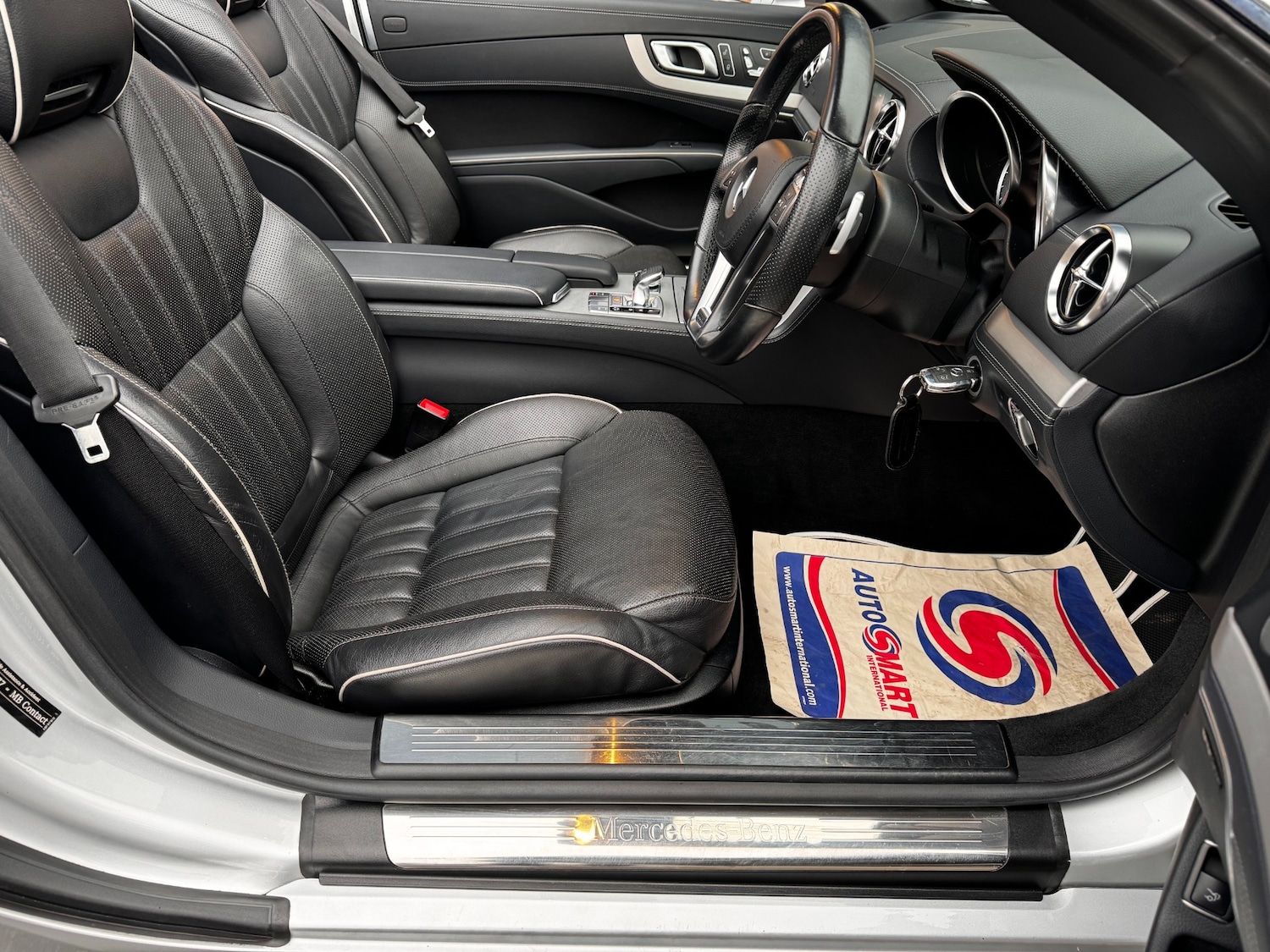 Used Mercedes-Benz SL 2012 for sale - 72776062: Photo 11