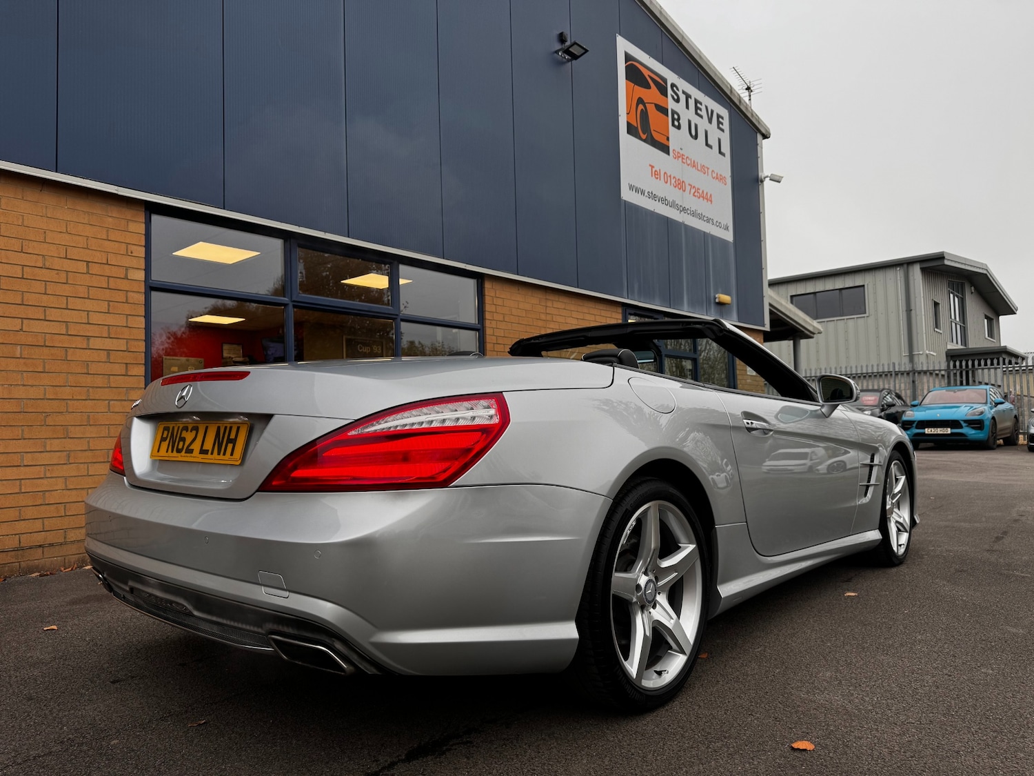 Used Mercedes-Benz SL 2012 for sale - 72776062: Photo 5