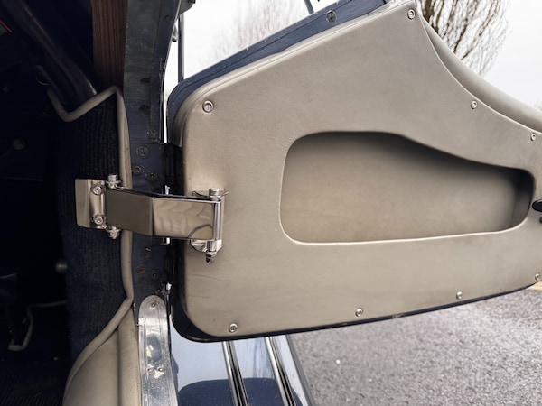 Used Morgan Plus Eight 1990 for sale - 73546242: Photo 15