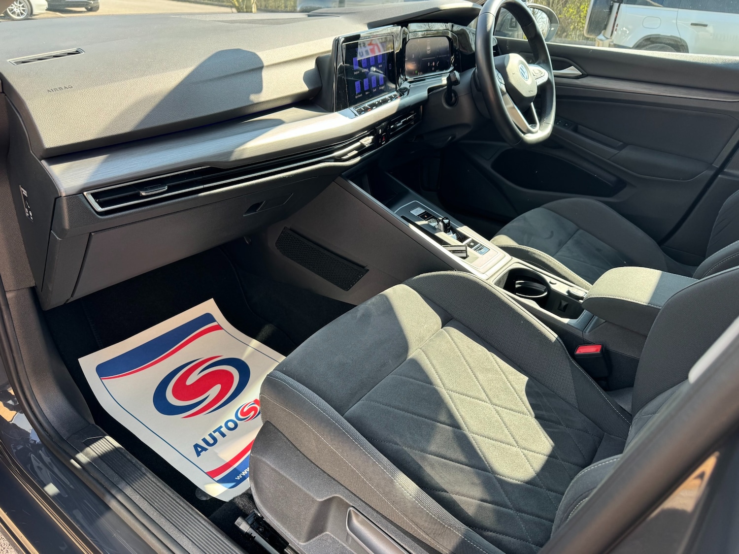 Used Volkswagen Golf 2020 for sale - 77934838: Photo 12