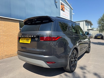 Used Land Rover Discovery 2022 for sale - 79140656: Photo