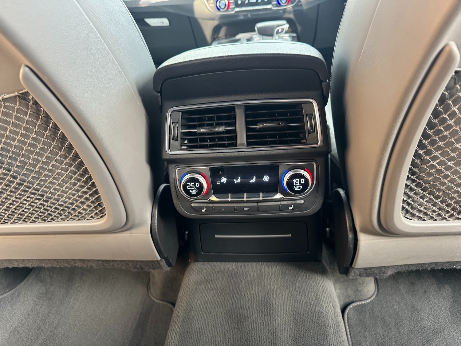 Used Audi Q7 2017 for sale - 76263592: Photo 17