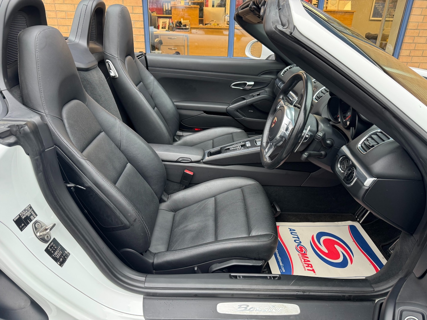 Used Porsche Boxster 2012 for sale - 77125107: Photo 12