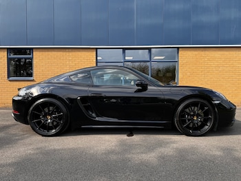 Used Porsche Cayman 2021 for sale - 78915250: Photo