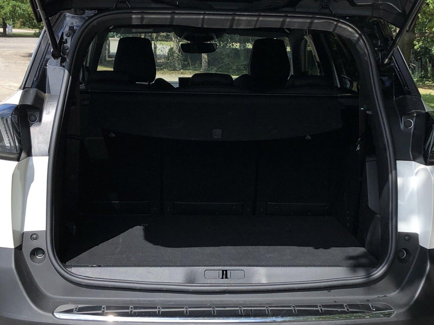 Vehicle 33