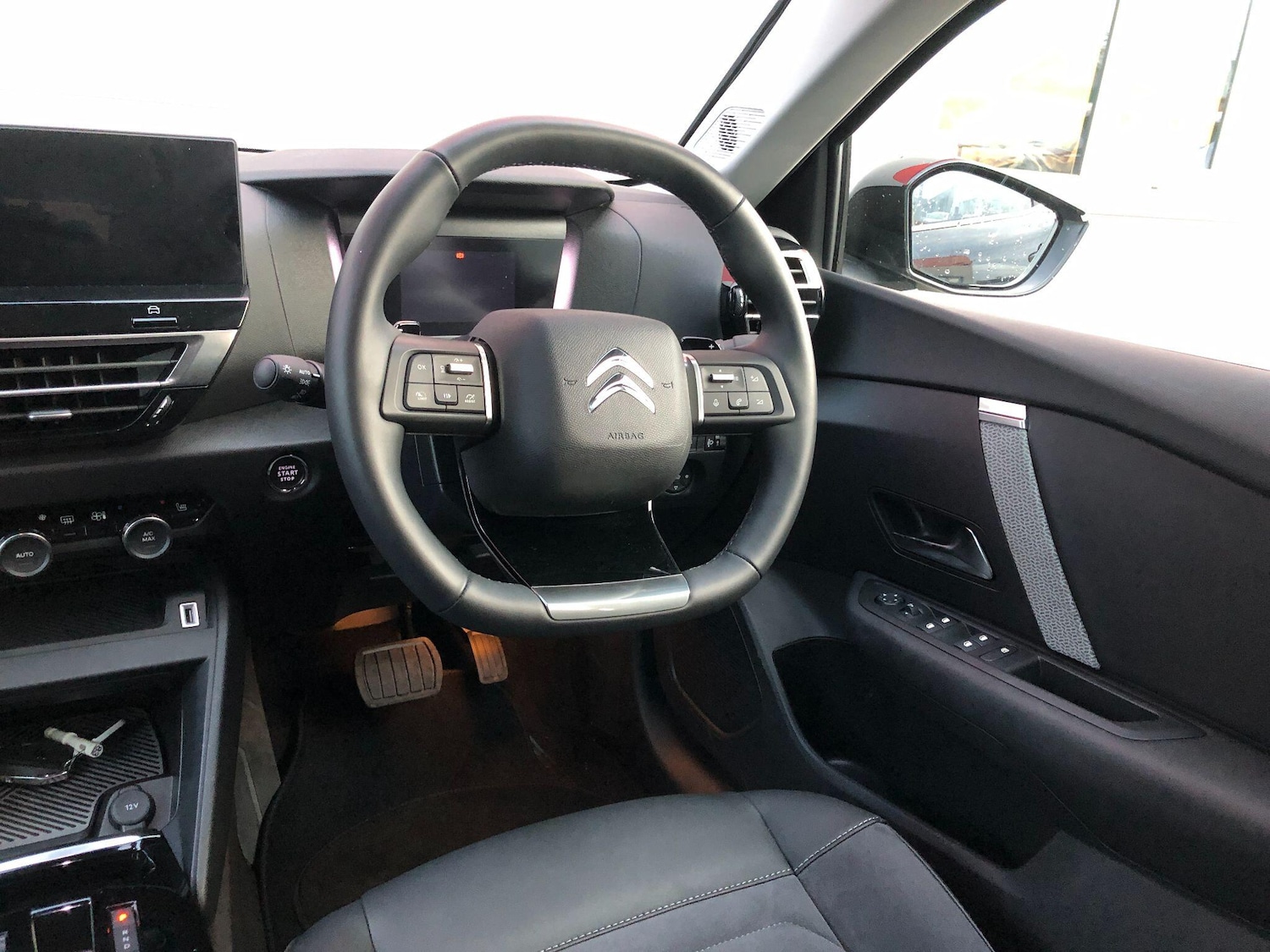 Used Citroen C4 2024 for sale - 76786917: Photo 42